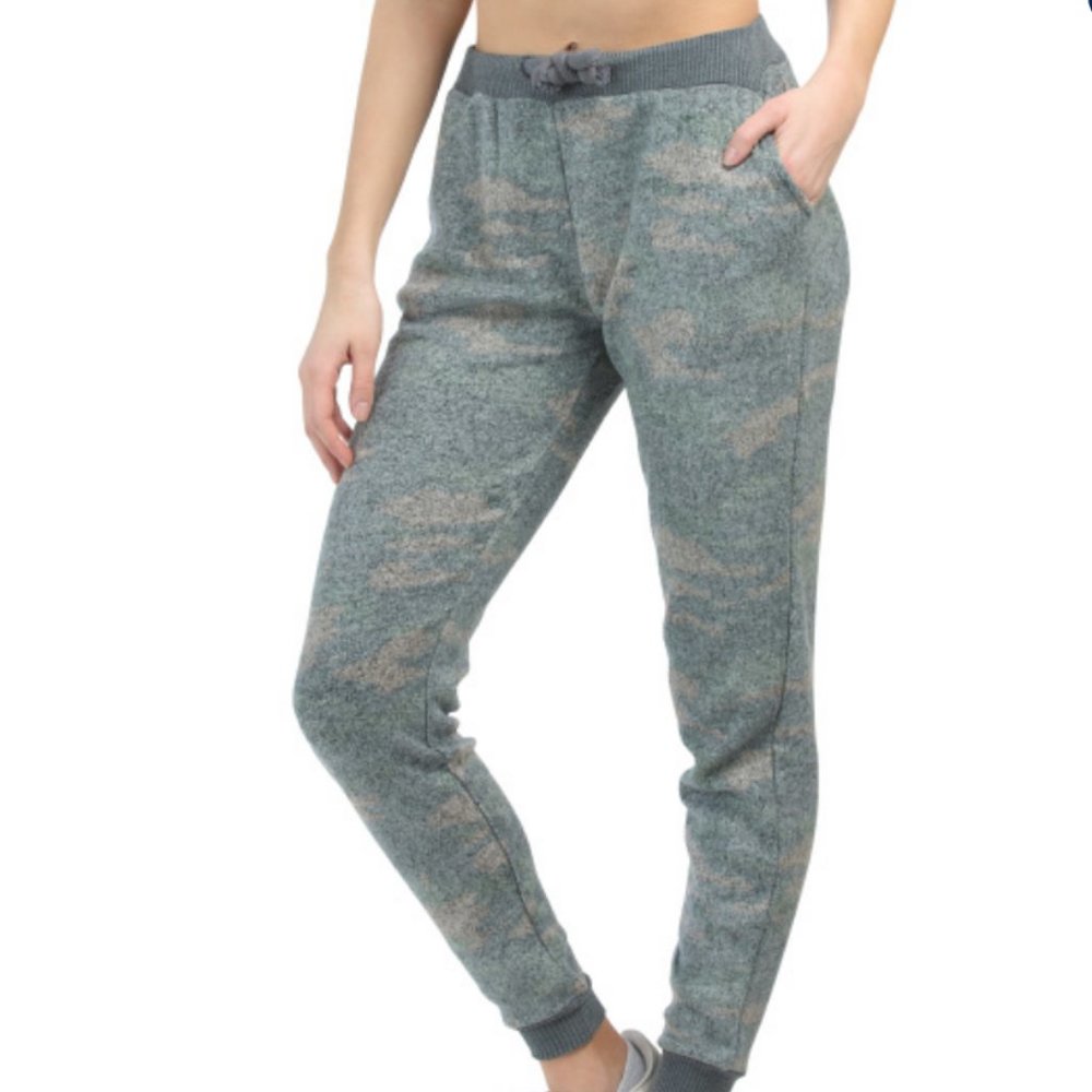 VINTAGE HAVANA Juniors Printed Cozy Camo Jogger S
